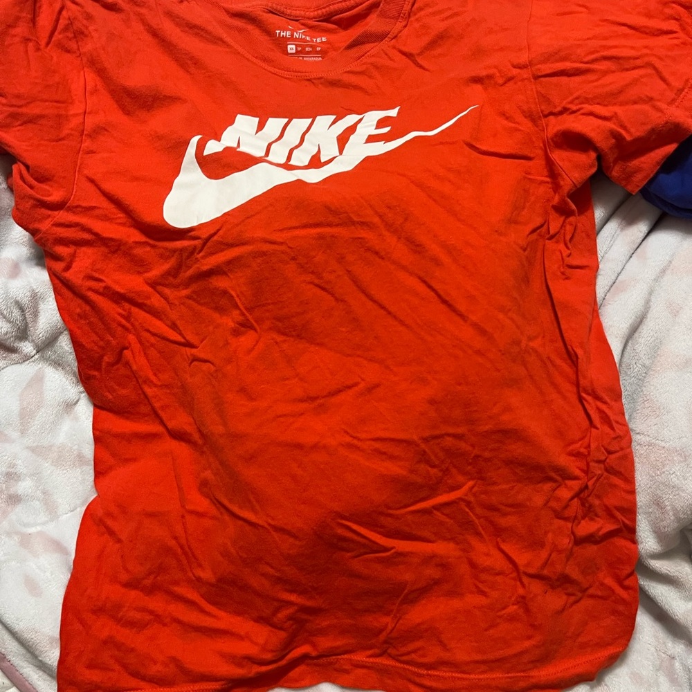 Nike shirt